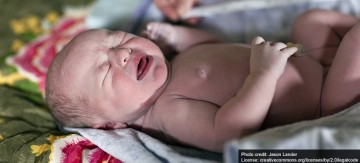 Midwifery linked to better birth outcomes in state-by-state “report card”