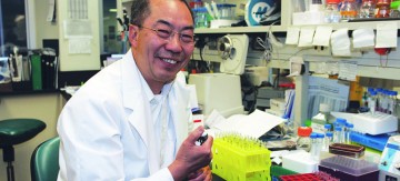Discoverer of immune cell receptor wins UBC cancer prize