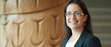 Nadine Caron wins the Dr. Thomas Dignan Indigenous Health Award