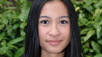 Lianping Ti receives the UBC Young Alumnus Award