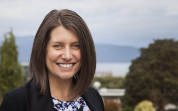 Dr. Sarah Munro