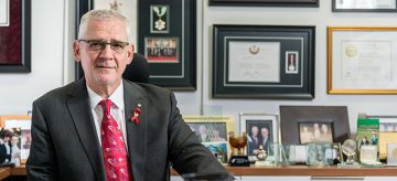 Julio Montaner wins Killam Prize in health sciences