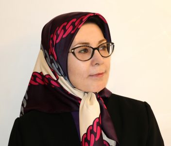 Nizal Sarrafzadegan receives the State of Kuwait’s Non Communicable Disease (NCD) Prevention and Control Award