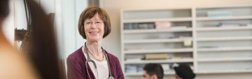 Louise Nasmith receives the 2018 AFMC President’s Award for Exemplary National Leadership in Academic Medicine