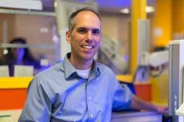 Dr. Peter Lavoie