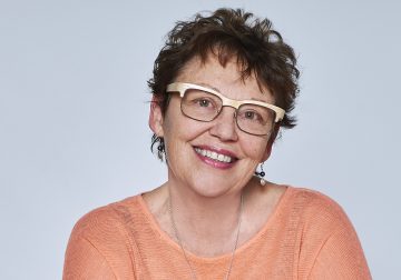 Joanna Bates