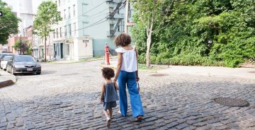 How parents can identify anxiety warning signs as students return to school