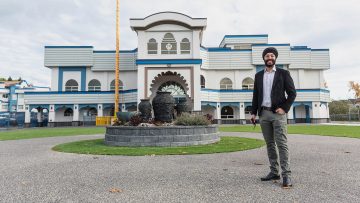 Bringing COVID-19 safety measures into B.C.’s Sikh temples