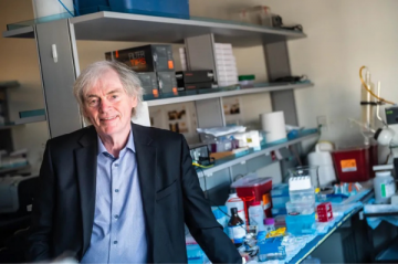 Dr. Pieter Cullis and colleagues win VinFuture Foundation’s first global sci-tech award