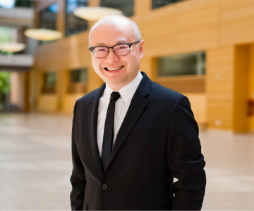 Dr. Roger Wong awarded fellowship for outstanding contributions to geriatric medicine