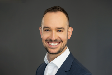 Dr. Odion Kalaci